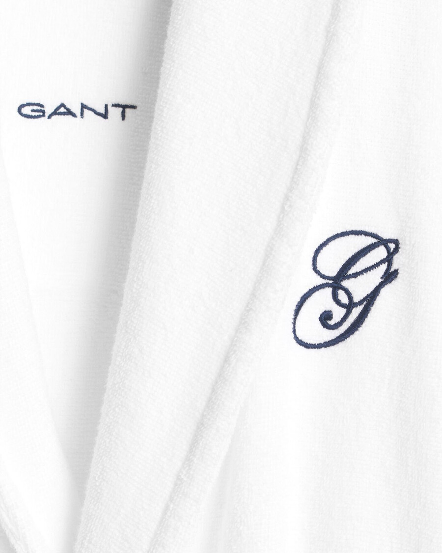embroidered robe - white
