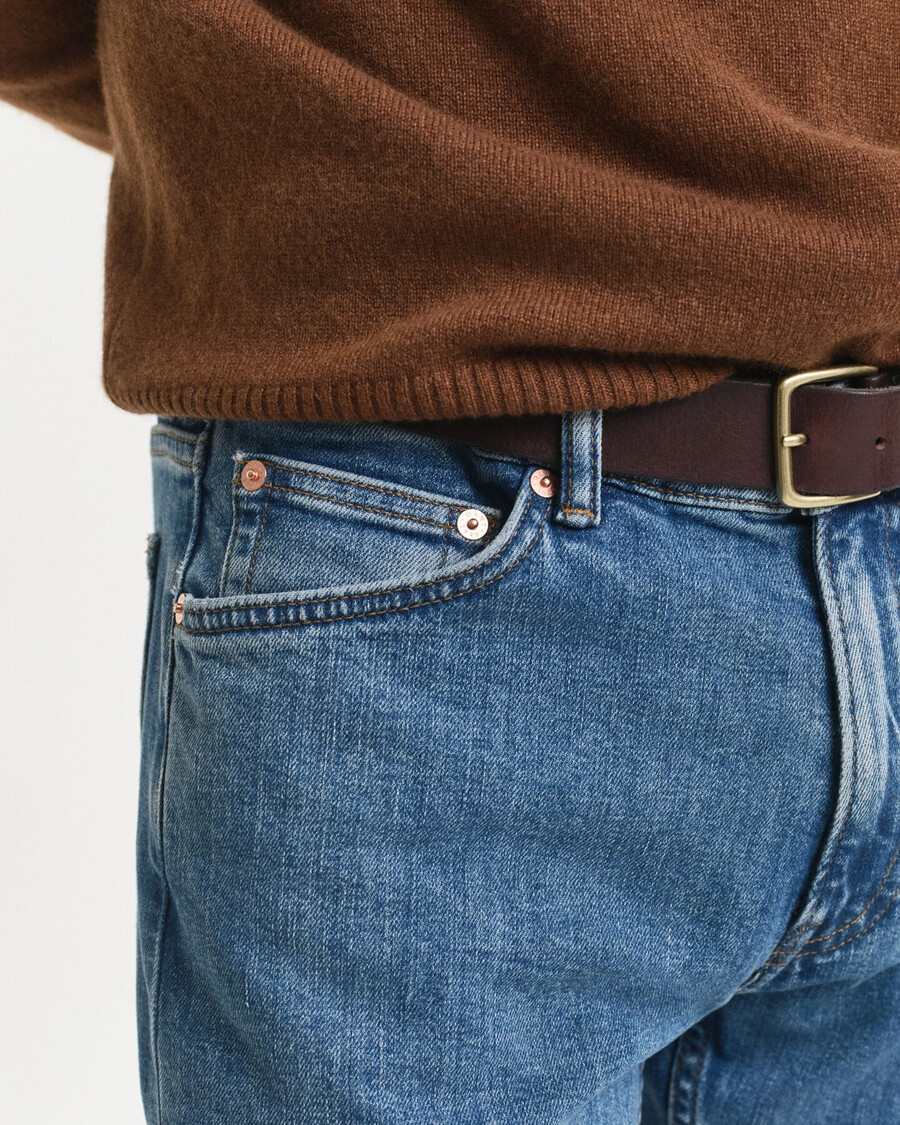 regular fit clean wash jeans - mid blue worn in
