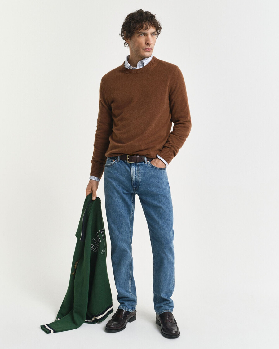 regular fit clean wash jeans - mid blue worn in