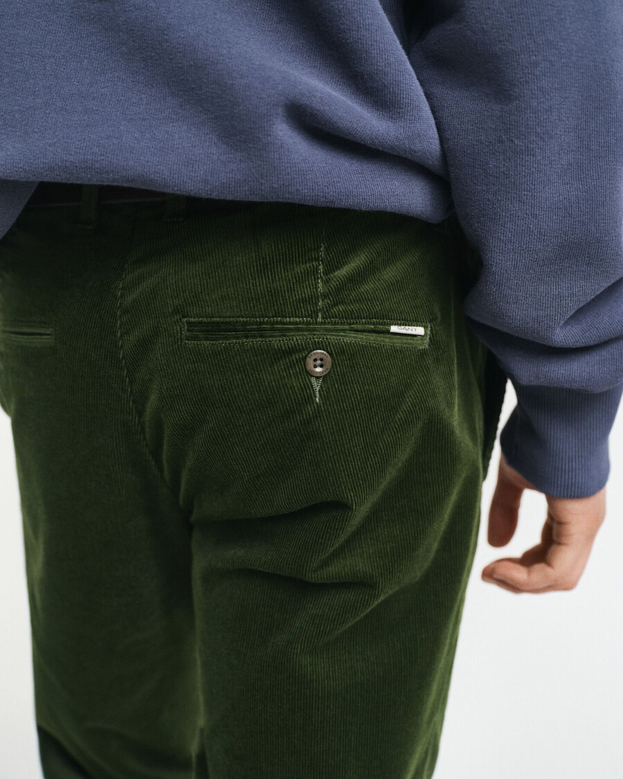 slim fit corduroy chinos - country green