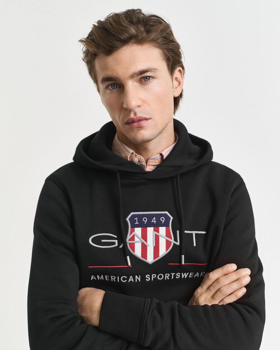 archive shield hoodie - black