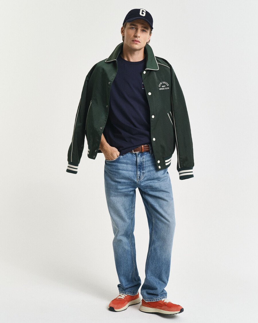 embroidered archive shield tshirt - evening blue
