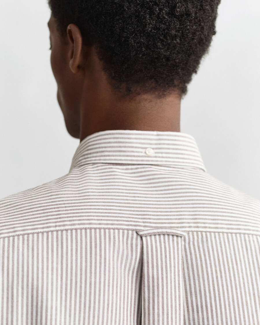 regular fit banker stripe classic oxford shirt - mahogany brown