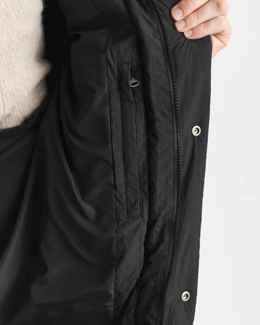 down puffer parka - black