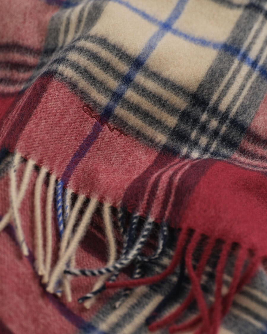 checked wool scarf - plumped red