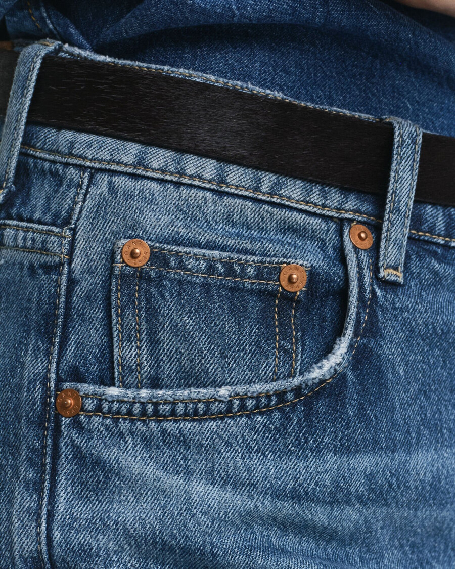relaxed fit jeans - mid blue broken in