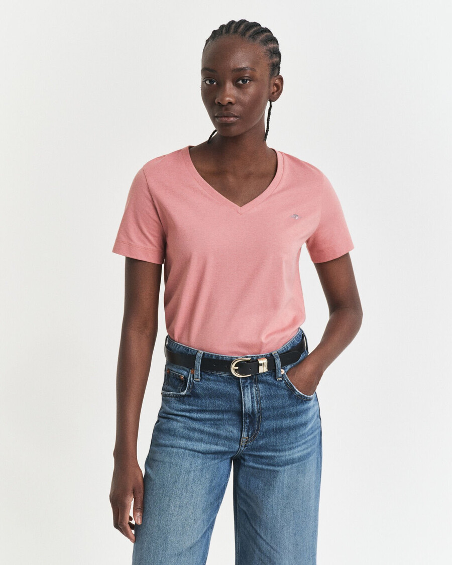 shield vneck tshirt - faded brick