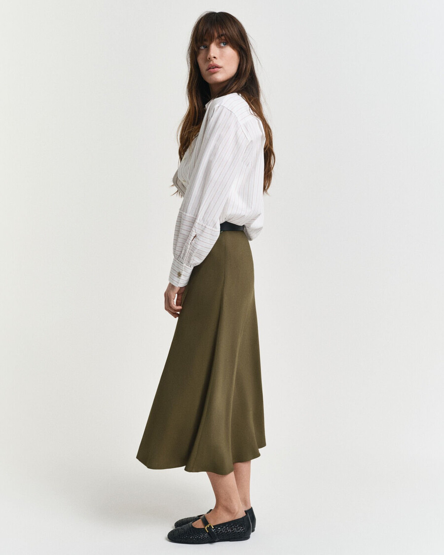 fluid midi skirt - moss green