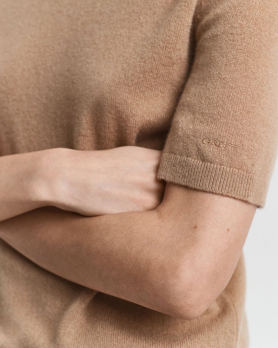 short sleeved cashmere turtleneck sweater - warm khaki